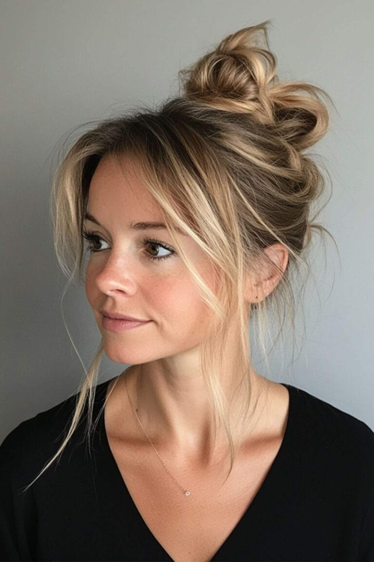Mom Hairstyles on Busy Days: Easy & Quick The Classic Messy Bun